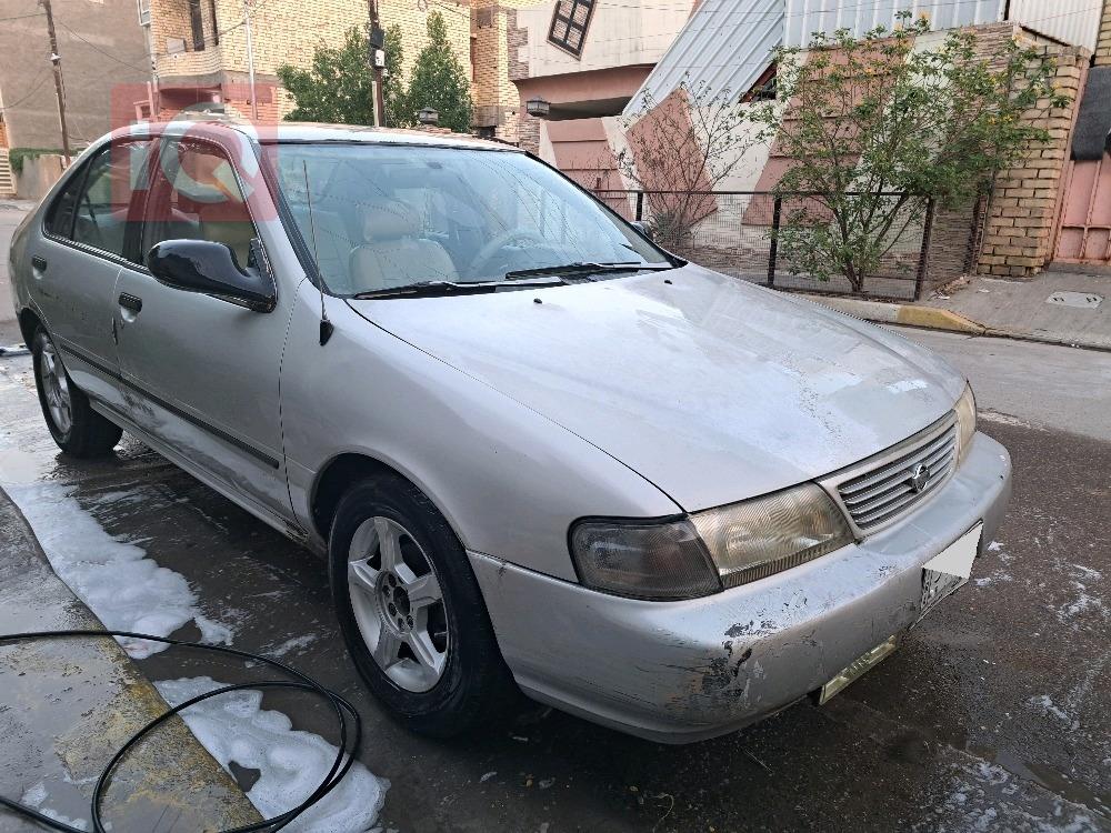 نيسان سنترا